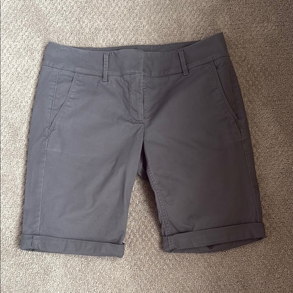 LOFT Women's Gray Bermuda Shorts